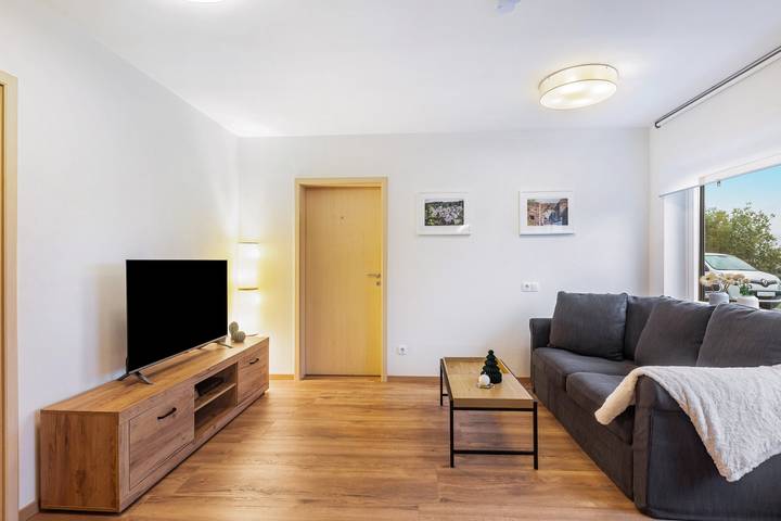 Ganze Wohnung, Ferienwohnung 'Kraus' mit Wi-Fi in Kirchen (Sieg), Altenkirchen & Umgebung