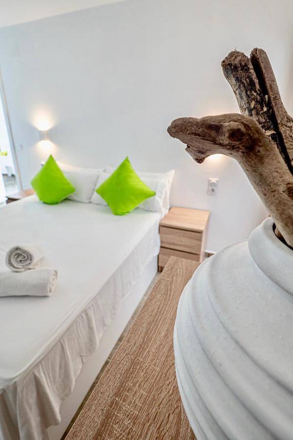 Chalet para 18 personas, con Terraza además de Piscina y Vistas en Provincia de Gerona - 2