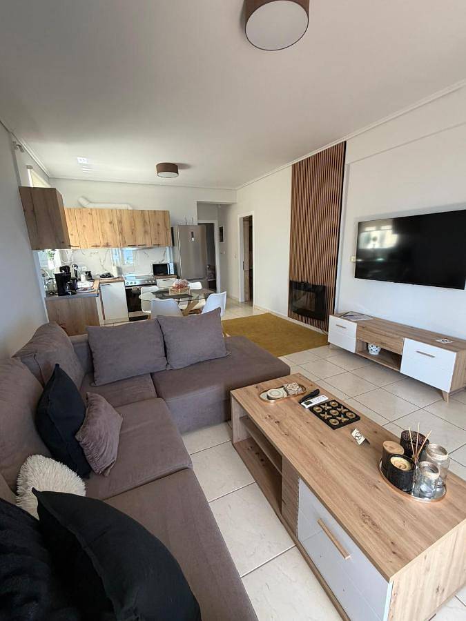 Ferienwohnung für 5 Personen, mit Balkon und Terrasse sowie Ausblick in Gythio