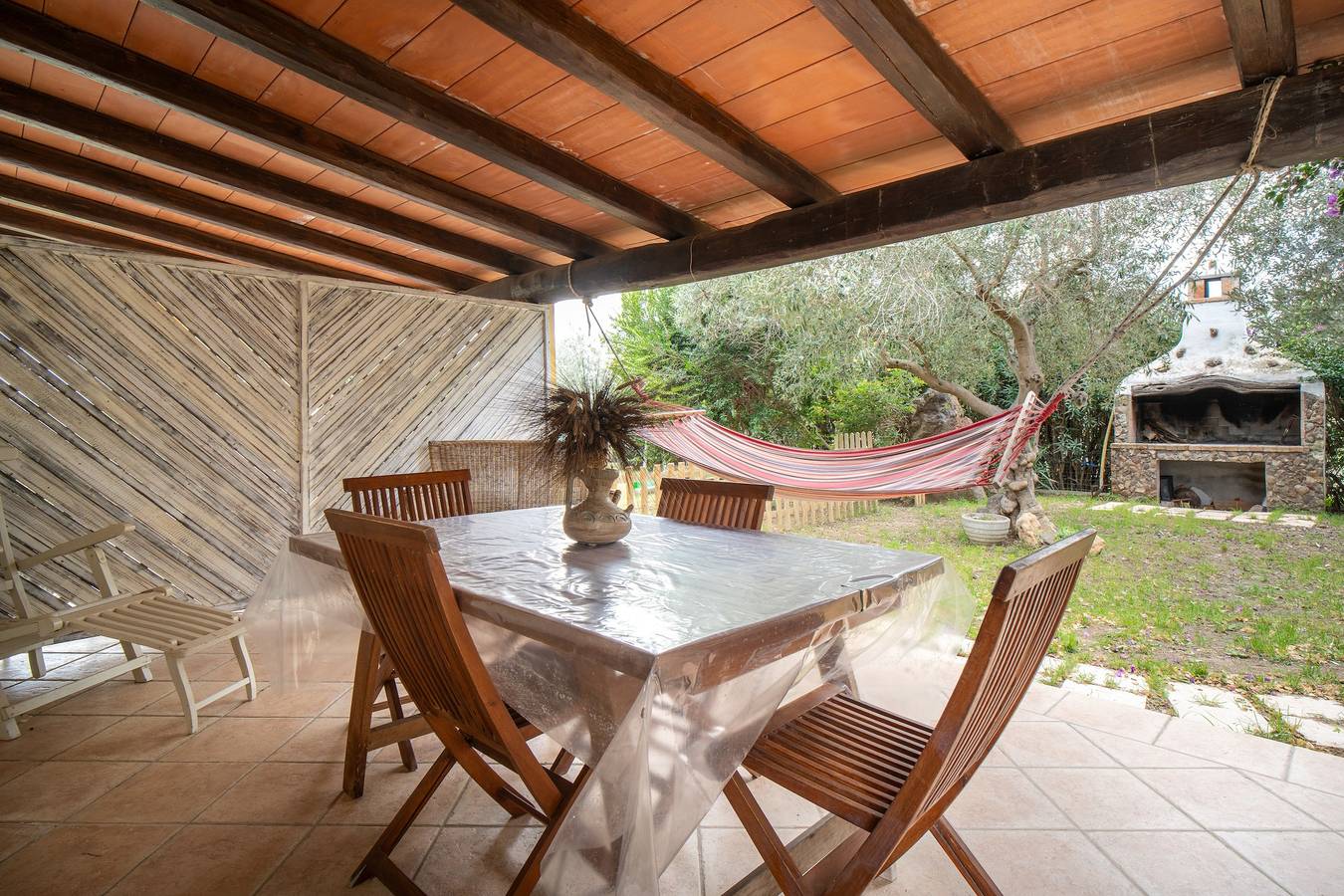 Casa Vacanze 'Casa Su Barone' con terrazza privata, giardino privato e aria condizionata in Orosei, Golfo di Orosei