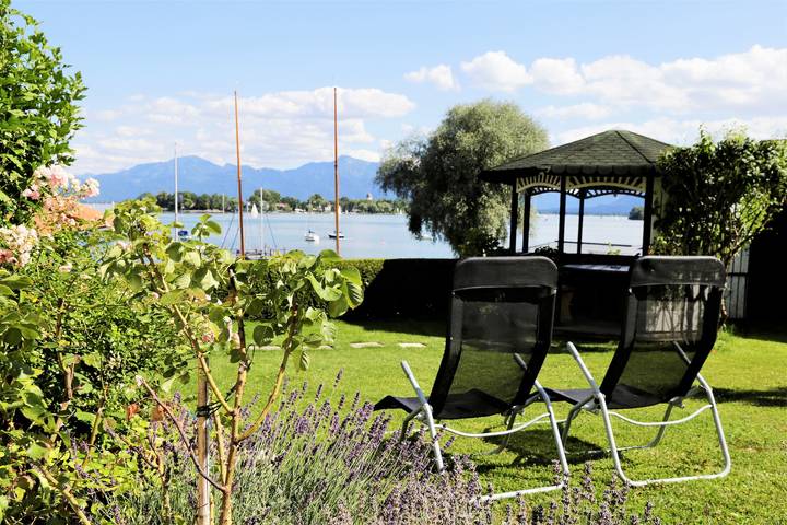Hotel für 2 Personen, mit Garten und Seeblick in Gstadt am Chiemsee - 2