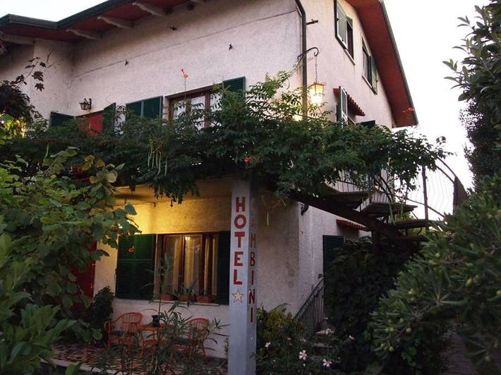 B&b voor 2 personen, met Terras en Tuin in Massa