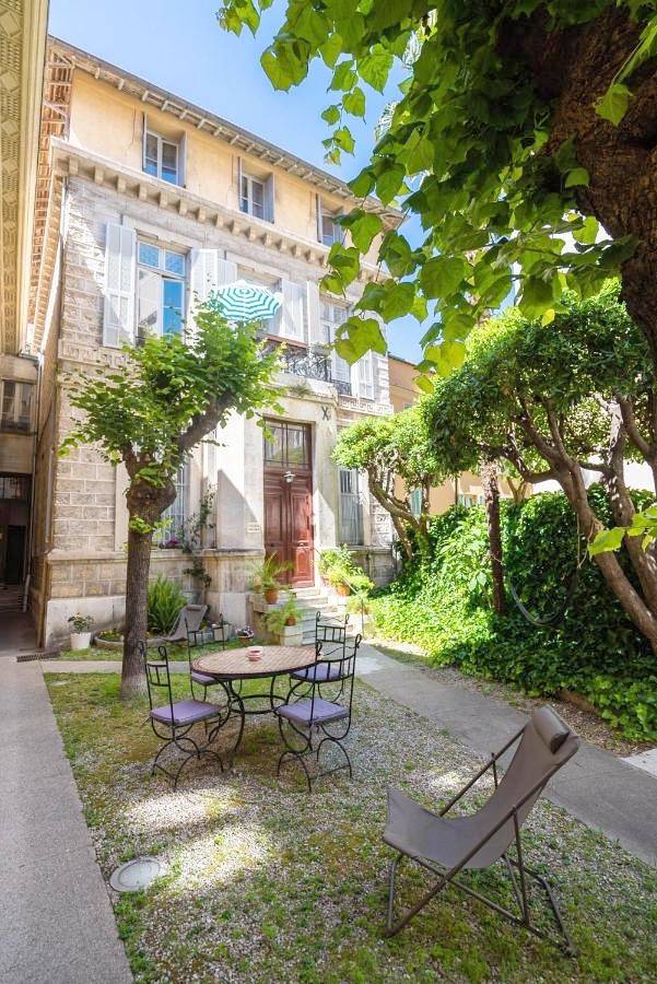 Auberge pour 15 personnes, avec Balcon ainsi que Terrasse et Jardin