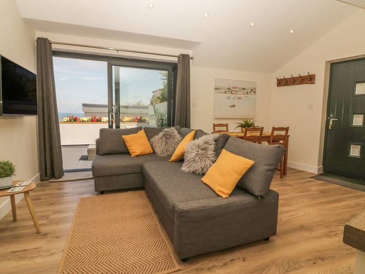 Harbour View Retreat in Brixham, Torbay