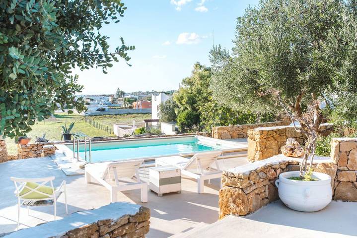 Casa vacanza per 6 persone, con giardino e piscina in Torricella