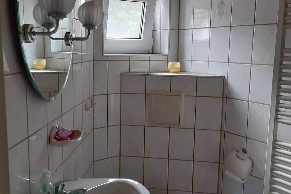 Entire apartment, Sattelmair vacation apartment in Katerbow, Temnitzquell