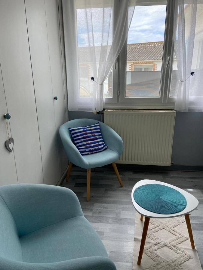 Chambre d’hôte pour 2 personnes, avec terrasse ainsi que jardin et jacuzzi en Vendée - 4