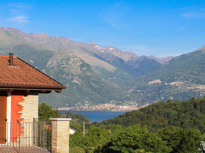 Gîte pour 4 personnes, avec vue et vue sur le lac ainsi que piscine et jardin, animaux acceptés à Colico - 3