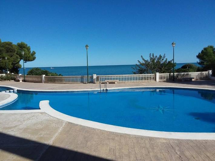 Apartamento de vacaciones para 6 personas, con piscina y terraza en Peñíscola