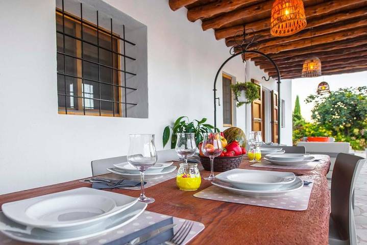 Location de vacances pour 6 personnes, avec piscine et terrasse à Cala Llonga - 4