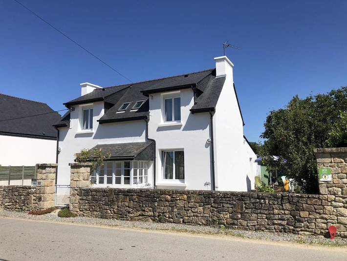 Gîte pour 6 personnes, avec jardin à Ploemel - 2