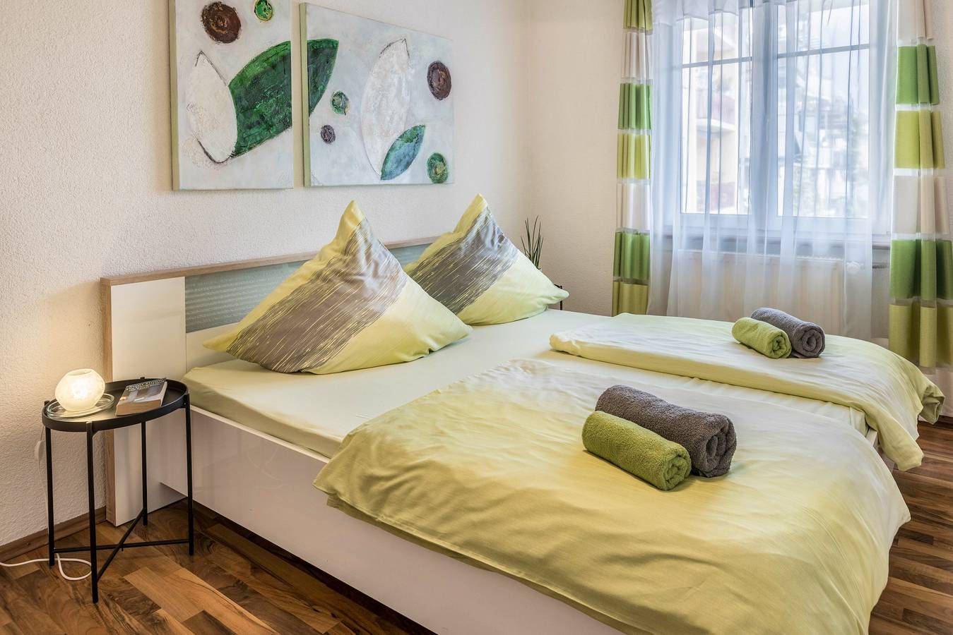 Ganze Wohnung, Ferienwohnung 'Stachel A' mit Privatem Balkon und Wlan in Konstanz, Landkreis Konstanz