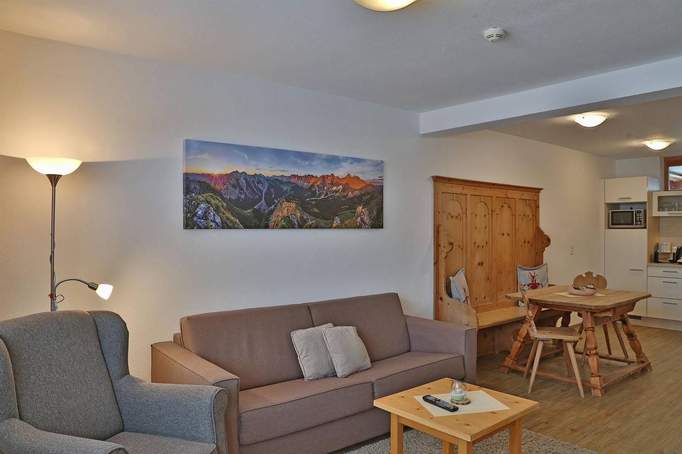Apartamento vacacional entero, Apartment with 2 bedrooms, 70m² in Scharnitz, Arnspitzgruppe