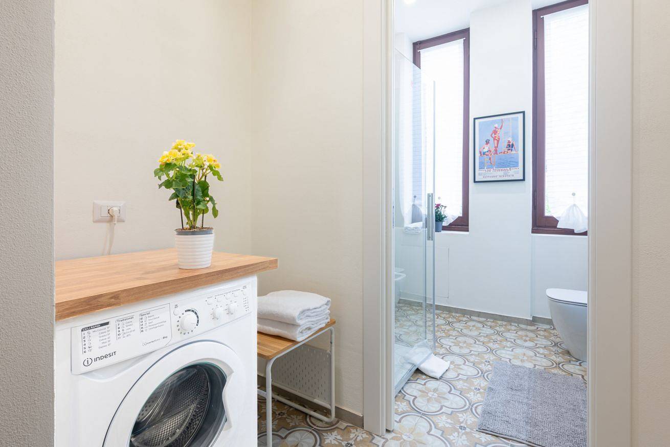 Entire apartment, Borgo Bliss in Parma's San Giuseppe District in Oltretorrente (Parma), Parma