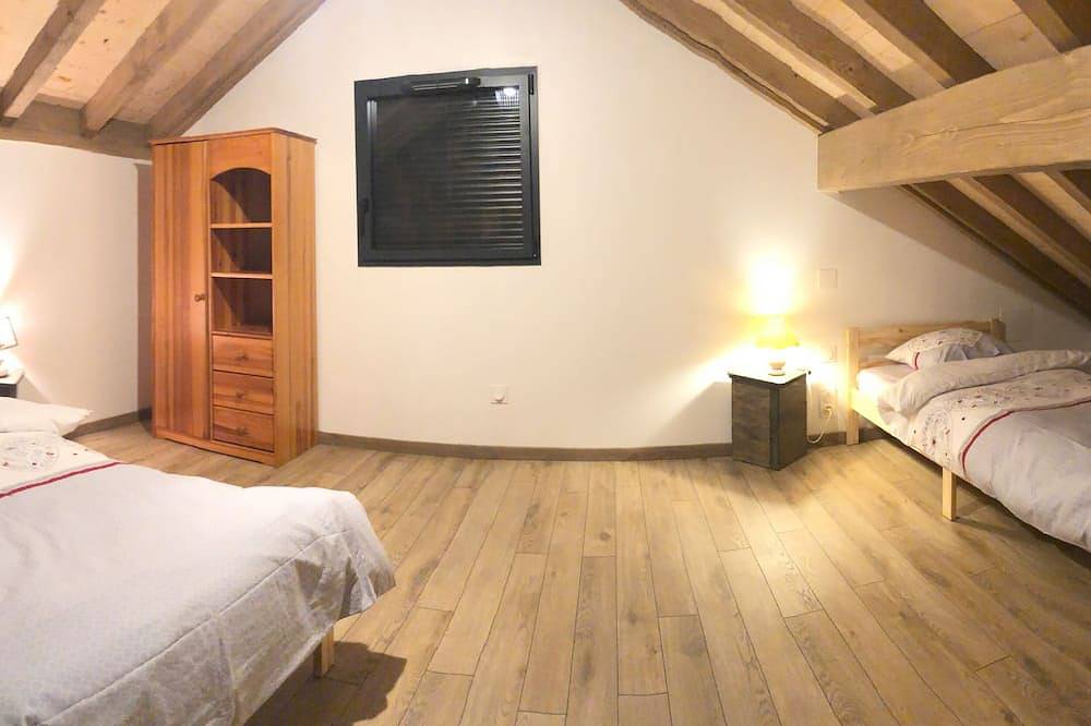 Maison de vacances 3 chambres 2 salles de bains in Fresse-sur-Moselle, Épinal und Umgebung