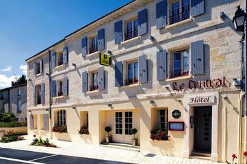 Hôtel pour 2 personnes, avec terrasse, animaux acceptés à Coulon