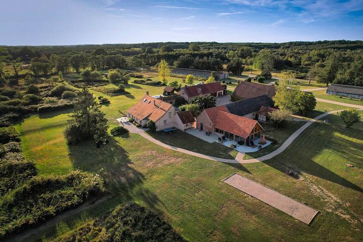 Maison de vacances pour 40 personnes, avec terrasse et jardin à Saint-Viâtre