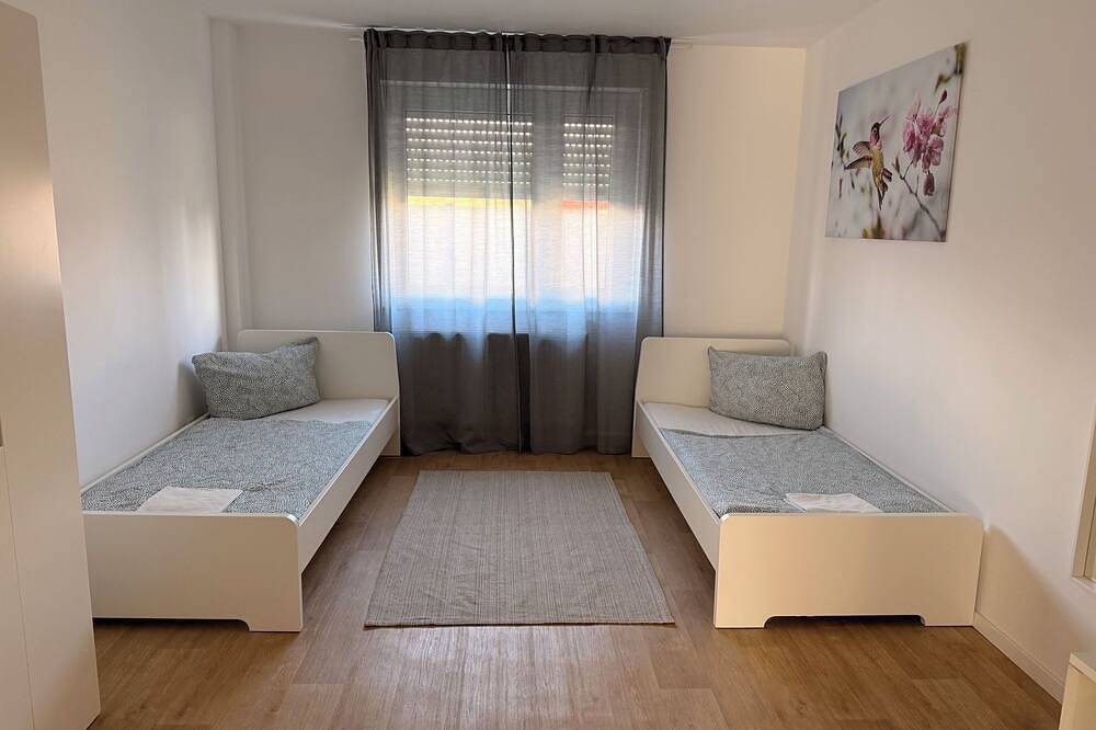 Ganze Wohnung, Ferienwohnung Marktplatz in Nierstein, Landkreis Mainz-Bingen