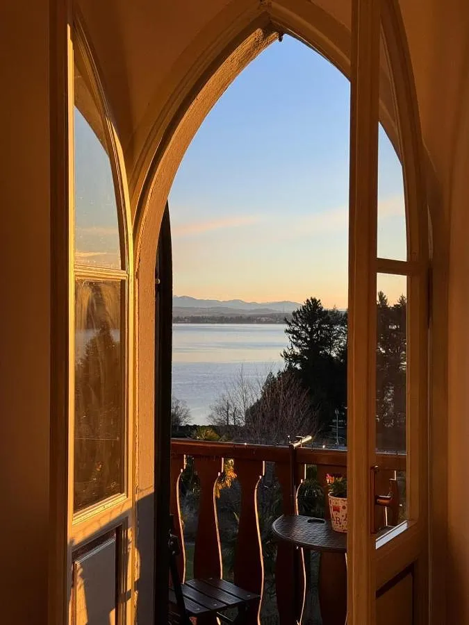 Appartamento vacanze per 5 persone, con vista lago e piscina nonché panorama e giardino, adatto a famiglie con bambini - 1