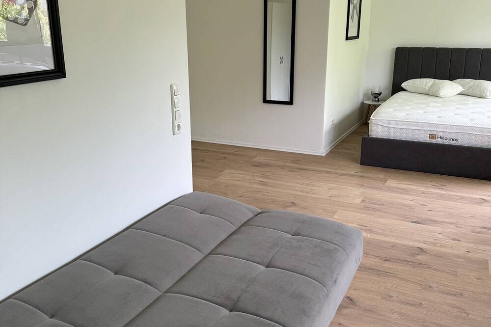 Ganze Wohnung, Modern, stilvoll, hell in Porta Westfalica, Weserbergland