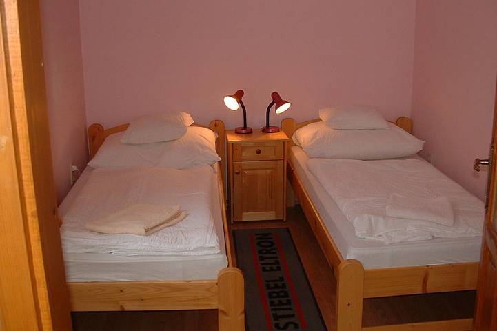 Hotel für 8 Personen - 1