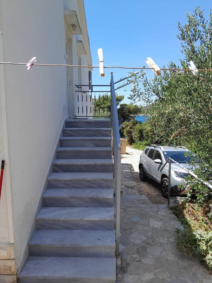 Ganze Wohnung, 1-Zimmer-Ferienwohnung am Strand Maslinica, Solta A-23173-a in Maslinica, Solta