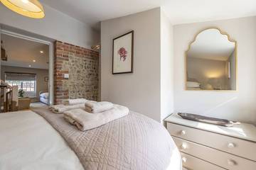 Holiday Home for 4 People in Holt, Norfolk, Photo 3