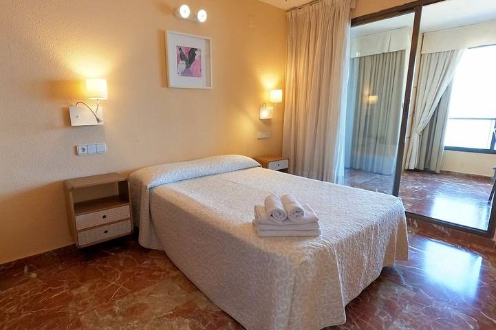 Appartement entier, Levante beach facing the sea. Jasmine 6 in Playa de Levante, Costa Blanca