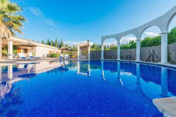 Villa in Sa Pobla, Mallorca Norden für 6 