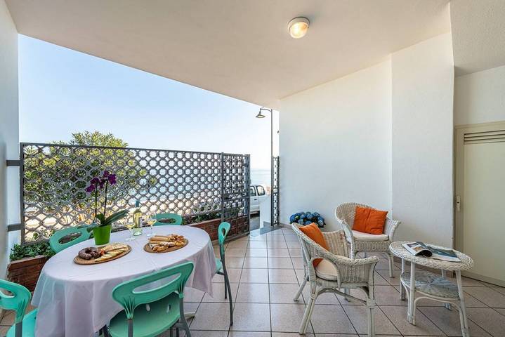 Gîte pour 6 personnes, avec balcon/terrasse, animaux acceptés à Cala Gonone - 2