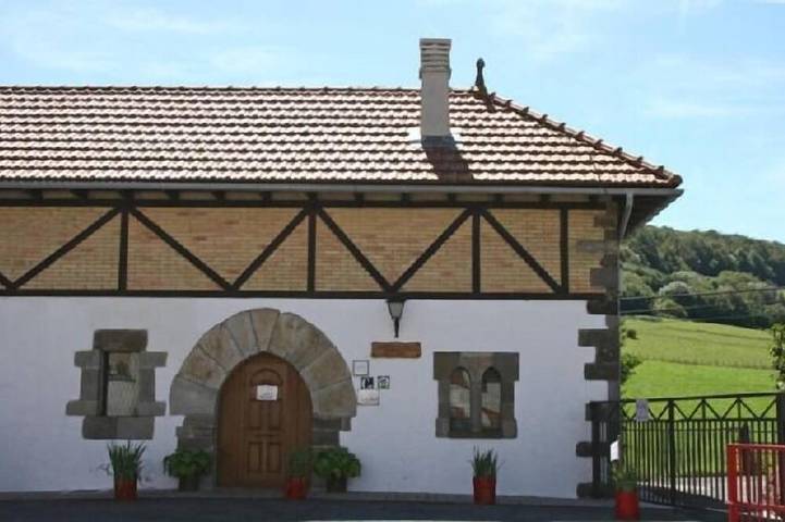 Gîte pour 4 personnes, avec jardin et terrasse