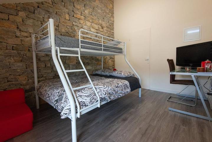 Maison de campagne pour 2 personnes, avec terrasse à Montigny-sur-l'Ain - 2