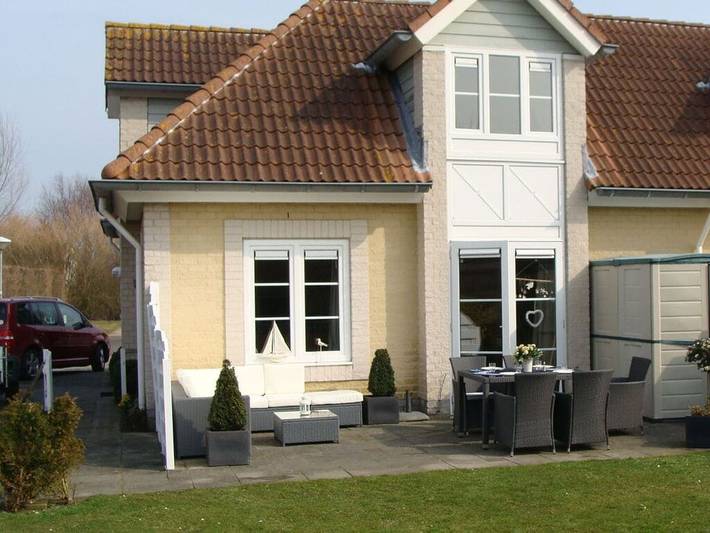 Ferienhaus für 8 Personen, mit Terrasse und Sauna in Noord-Beveland