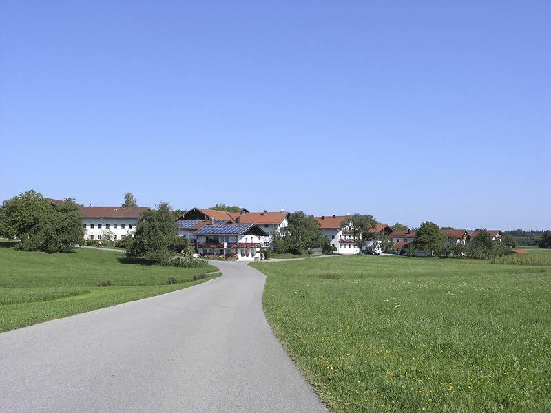 Ganze Ferienwohnung, Urbanhof - 3 Sterne Ferienwohnung mit 45 qm, Nr. 2 in Gollenshausen am Chiemsee, Gstadt am Chiemsee