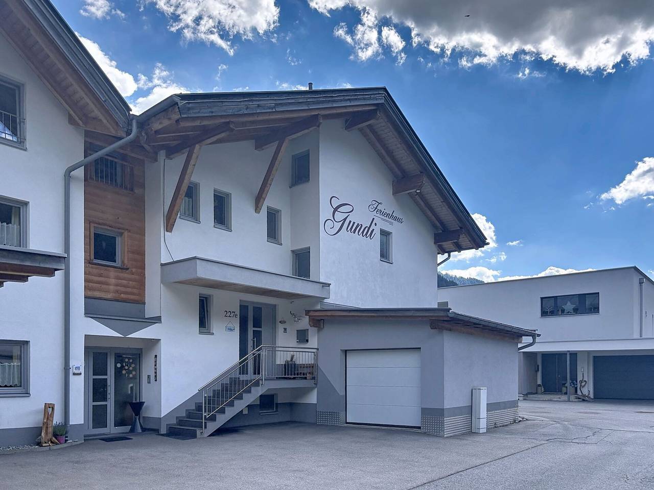Geheel appartement, Pettneu am Arlberg 662 - Ferienhaus Gundi 662.2 in Lechtal Alps, Pettneu am Arlberg