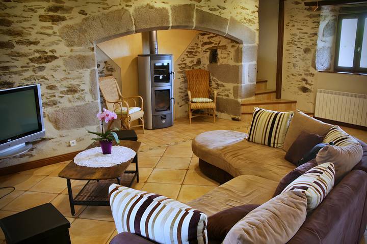 Maison de vacances pour 10 personnes, avec jardin dans le Cantal - 3
