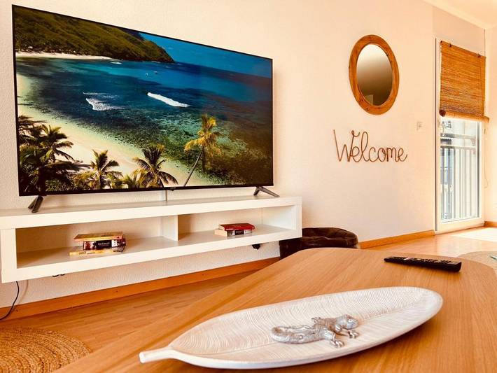 Gîte pour 2 personnes, avec terrasse ainsi que vue sur le lac et vue à Port-Valais - 4