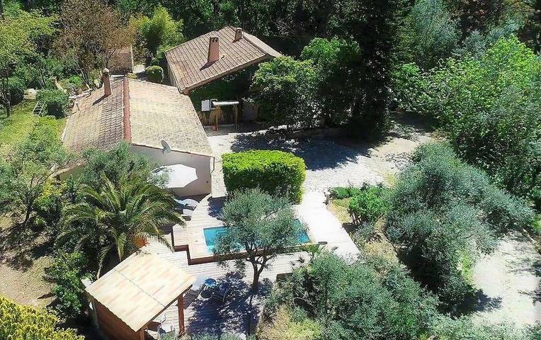 La Maison du Soleil Provence – Tenuta Privata con Piscina, Parco e Colonnina Ev in Draguignan, Draguignan e dintorni