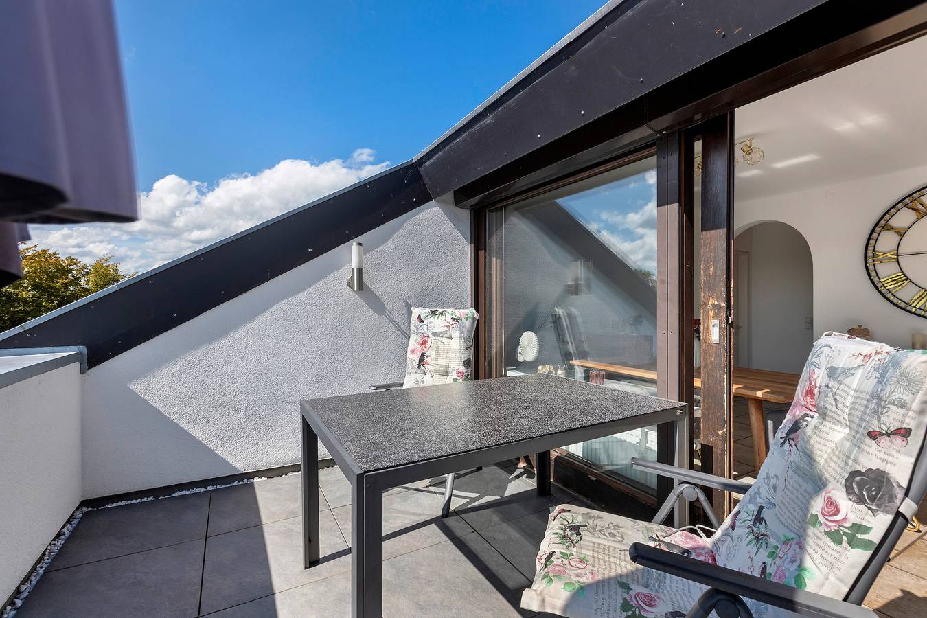 Ganze Wohnung, Ferienwohnung 'Casa Di Napolitano 4' mit Blick auf den See, Balkon und Wi-Fi in Markelfingen, Radolfzell am Bodensee