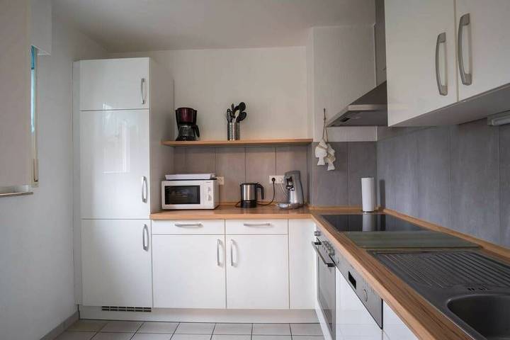 Ferienbungalow zentral in Norddeich mit 2 Schlafzimmern und eingezäuntem Garten in Strand Norddeich, Norddeich