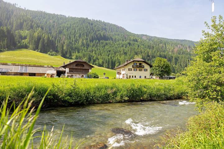 Appartamento per 3 persone, con Balcone e Giardino a Valle di Casies