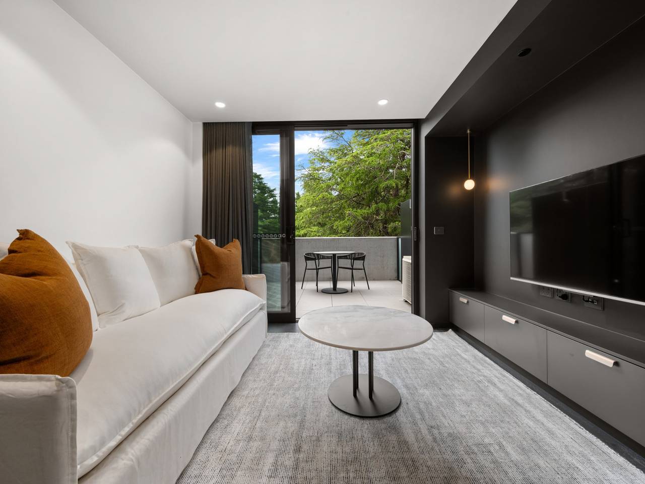 Ganzes Studio, Modernes Braddon Studio mit Parkplatz in North Canberra, Canberra