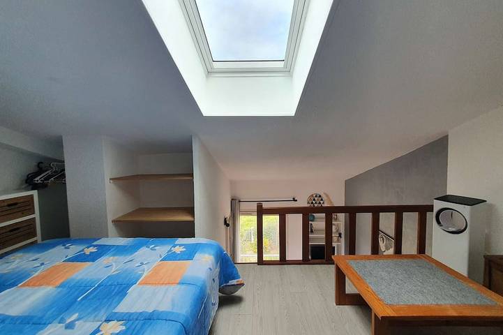 Gîte pour 5 personnes, avec terrasse, animaux acceptés dans Plage de l'Almanarre - 4