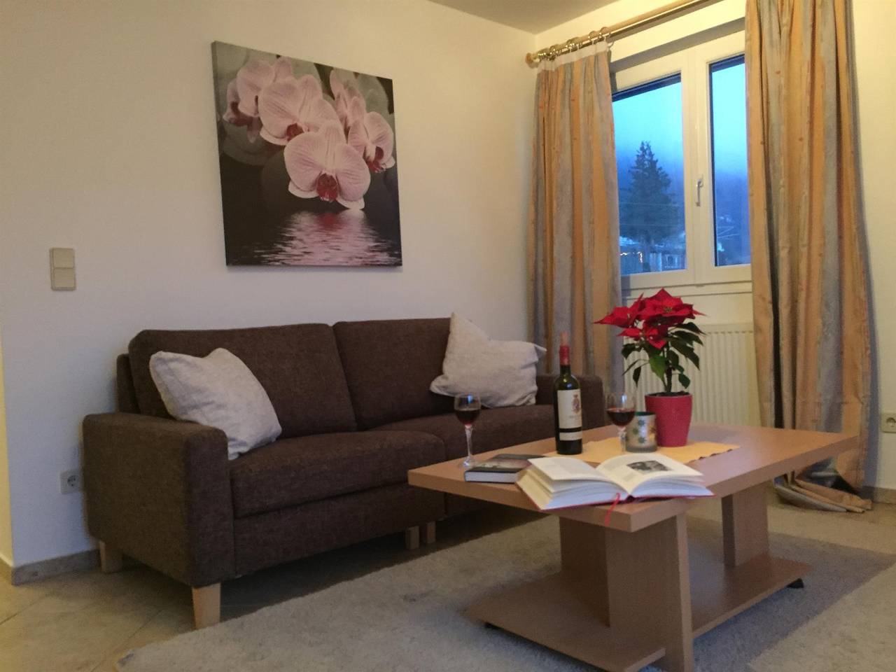 Ganze Ferienwohnung, Appartement am See 45m² in Steindorf am Ossiacher See, Oberkärnten