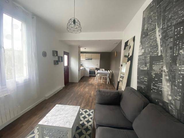 Location de vacances pour 4 personnes, avec terrasse à Les Pavillons-sous-Bois - 2