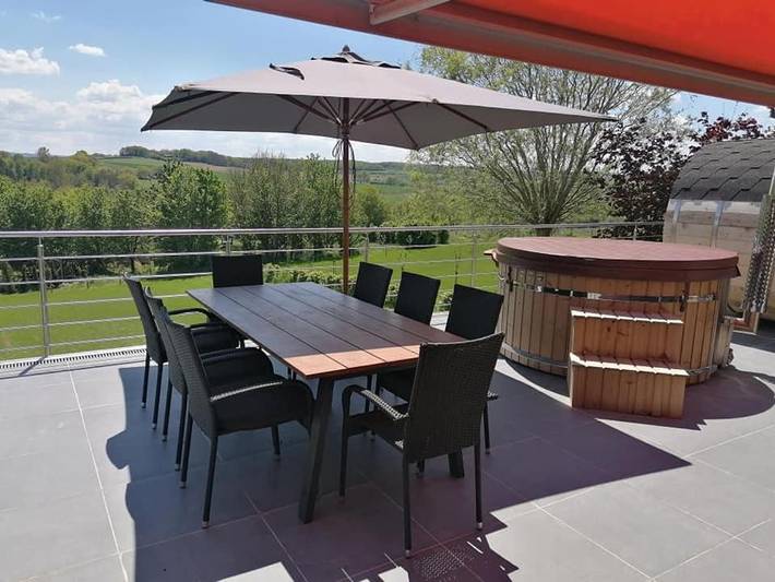 Location de vacances pour 8 personnes, avec vue ainsi que sauna et jardin, animaux acceptés dans Petite Somme