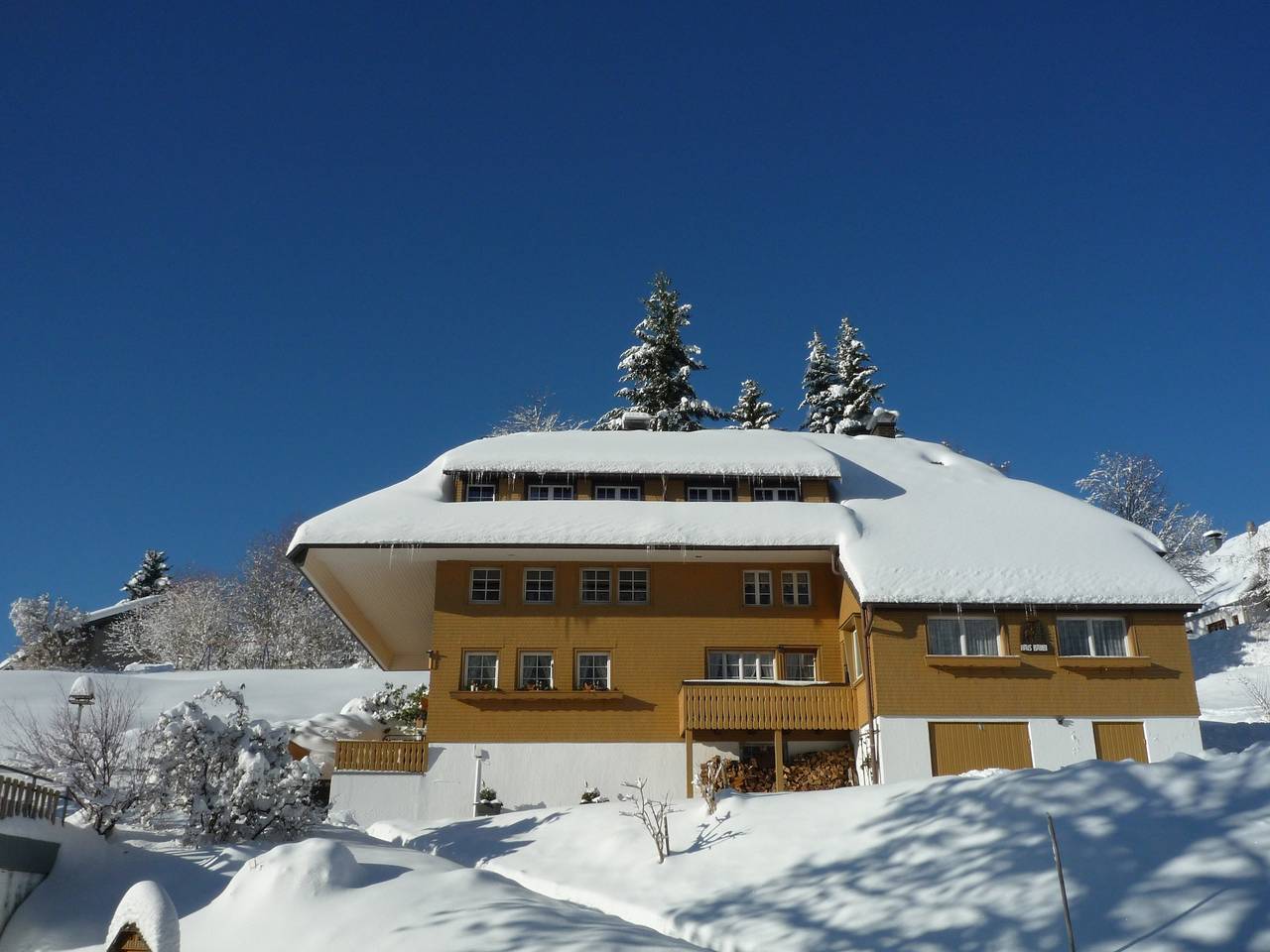 Ganze Ferienwohnung, Berghof Almzeit - Fewo "Hüsli", Sauna, Todtnauberg, Feldberg in Suedlicher Schwarzwald, Todtnau