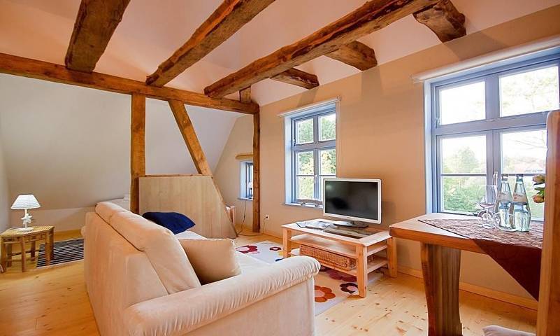 Ferienwohnung für 2 Personen, mit Garten und Ausblick in Wustrow - 4