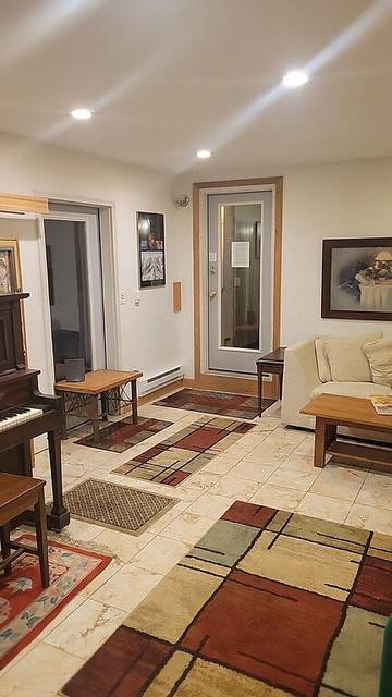 Vacation Home for 12 Guests in Dover (VT), Green Mountain National Forest, Picture 4