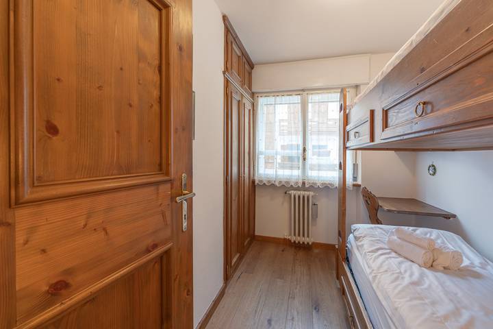 Entire apartment, Casa De Zeto, a few steps from the center in Cortina d'Ampezzo, Dolomiti Superski